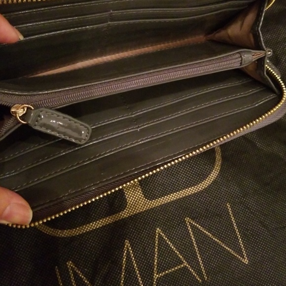 Wallet - Picture 5 of 7